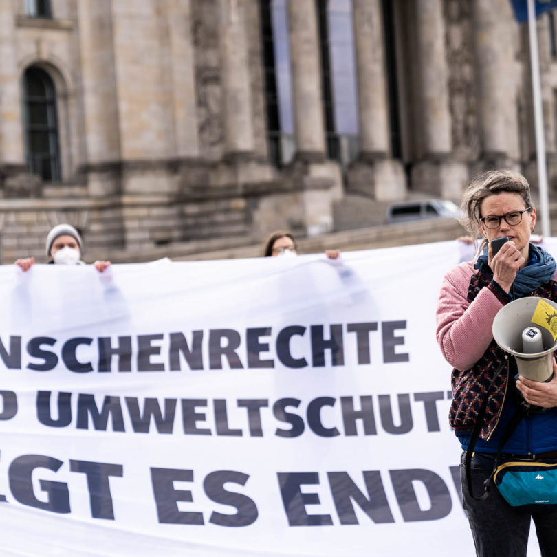 Aktion beendet: 32.053 Lieferkettenbriefe für ein starkes Lieferkettengesetz