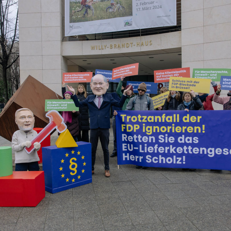 Aktuelle Umfrage: Mehrheit der Deutschen und der FDP-Wähler*innen für EU-Lieferkettengesetz
